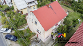 Przestronny dom 2 rodzinny- Os. Jędrzychów